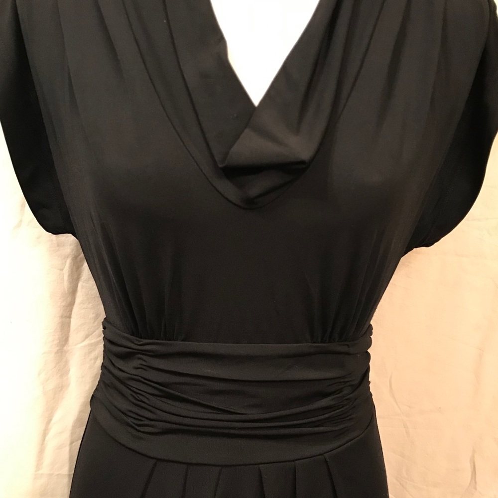 BCBGMaxAzria Black Ruched Waist, Cowl Neck Dress - Picture 6 of 11